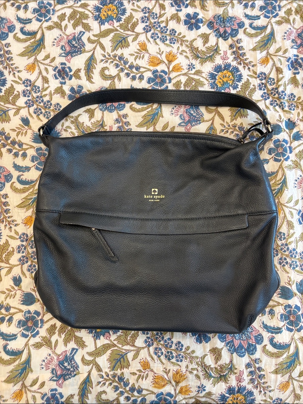 kate spade Black Pebbled Leather Hobo Shoulder Bag with Gold Logo